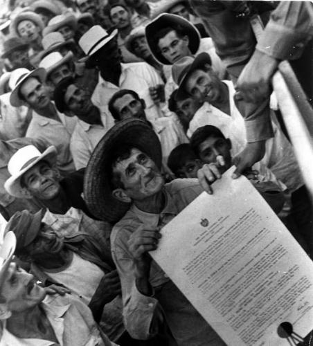 La agricultura se convirtió en fuente de empleo para el pueblo cubano.