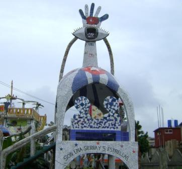 Monumento a los Cinco de José Fuster 