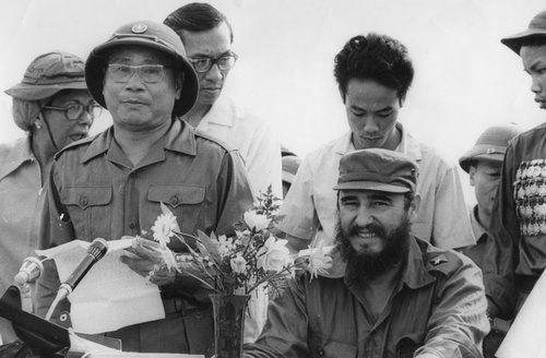 Fidel Castro en Viet Nam 1973