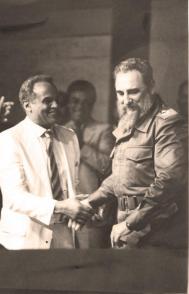 Fidel Castro y el actor y cantante estadounidense Harry Belafonte cultivaron una relación muy cercana. Foto: Pedro Beruvides Fidel Castro y el actor y cantante estadounidense Harry Belafonte cultivaron una relación muy cercana. Foto: Pedro Beruvides