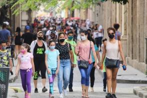 El desabastecimiento, la escasez de medicamentos, las tensiones en el transporte y otros conflictos agravados por el bloqueo complejizan las rutinas de las familias cubanas. Foto: Yandry Fernández Perdomo/ Cubadebate. El desabastecimiento, la escasez de medicamentos, las tensiones en el transporte y otros conflictos agravados por el bloqueo complejizan las rutinas de las familias cubanas. Foto: Yandry Fernández Perdomo/ Cubadebate.