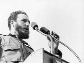 Fidel Castro en el acto por el VII Aniversario del Moncada, 26 de Julio de 1960. Foto: Sitio Fidel Soldado de las Ideas Fidel Castro en el acto por el VII Aniversario del Moncada, 26 de Julio de 1960. Foto: Sitio Fidel Soldado de las Ideas