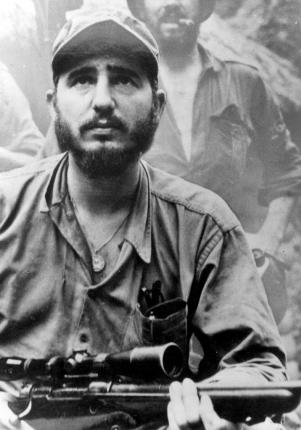 In the Sierra Maestra. The photo was published in the February 17, 1957 edition of the American newspaper The New York Times which also ran an interview the journalist Herbert Matthews did with Fidel.